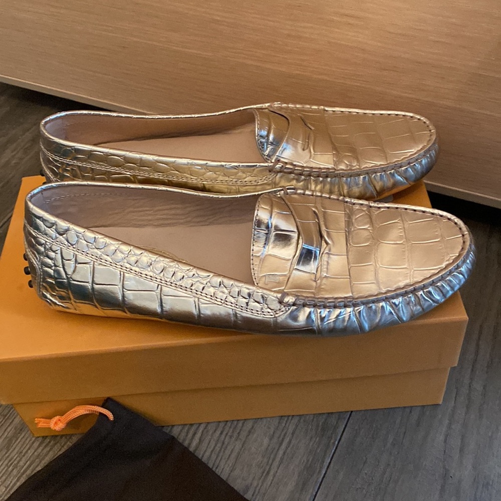 TOD’S Gommino Croc-Embossed Metallic Leather Loafer Size 10 LIKE NEW - Picture 3 of 4